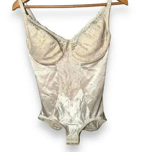 Vintage  lace bodysuit/teddy 38C